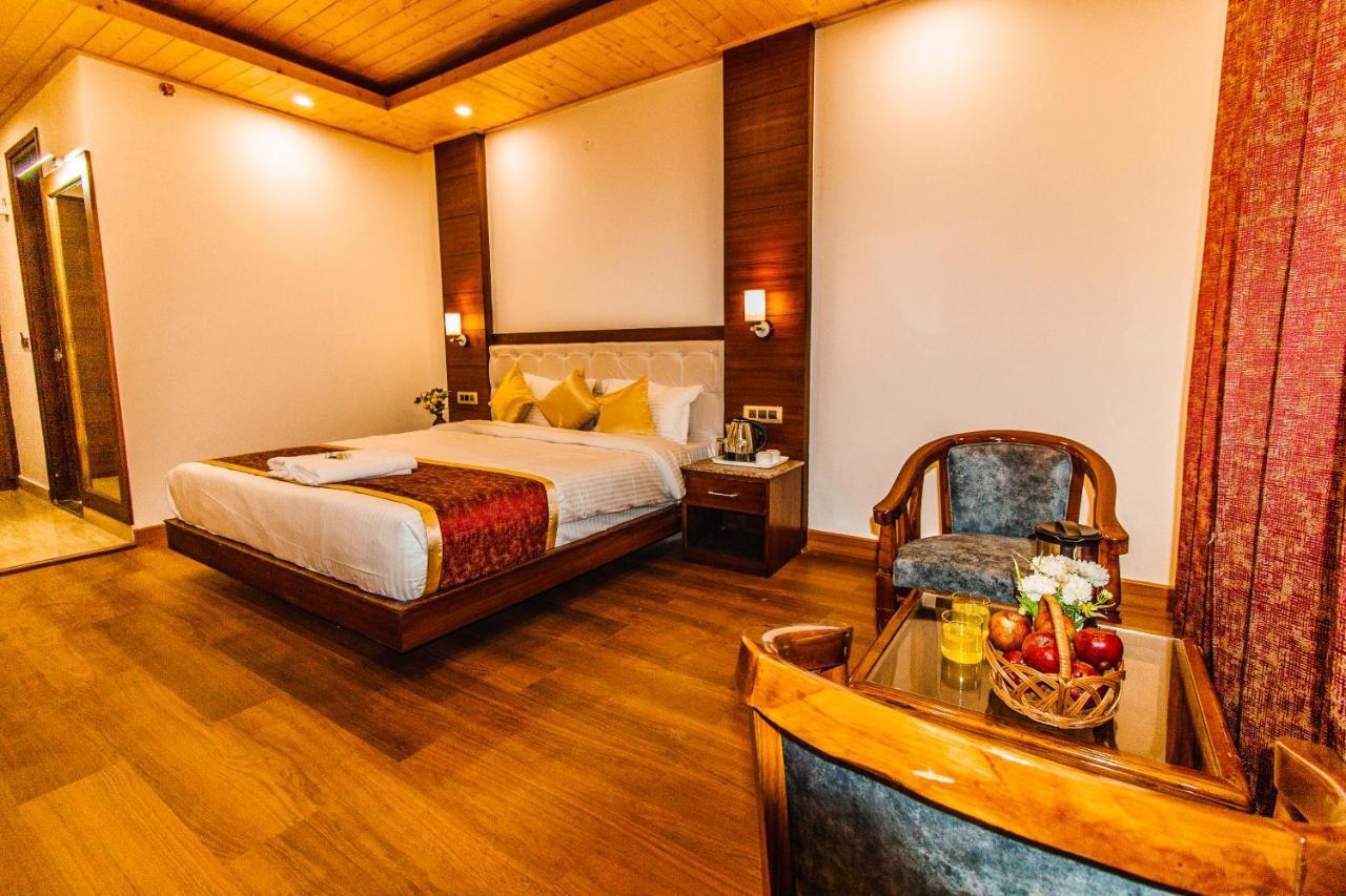 Hotel Misty Mountain Manali Exteriér fotografie